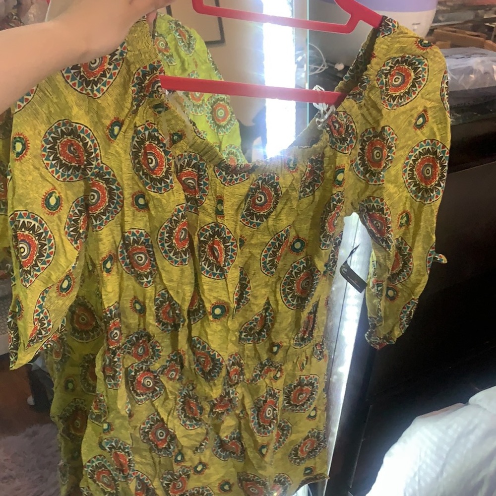 Yellow pattern bodysuit - Picture 7 of 10